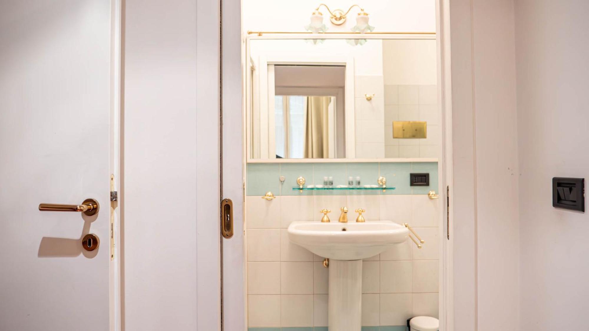 Appartamento Superhouse Piazza Duomo Area 米兰 外观 照片